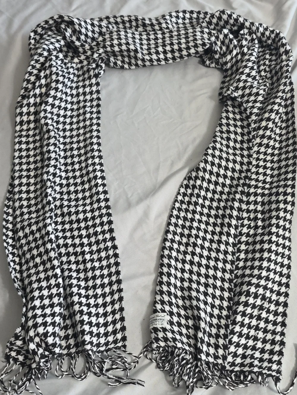 Black & White Houndstooth Scarf